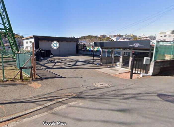 横浜市旭区上川井町564(鶴ヶ峰駅)鶴ヶ峰 工場